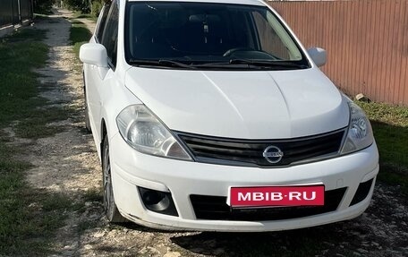 Nissan Tiida, 2011 год, 820 000 рублей, 1 фотография