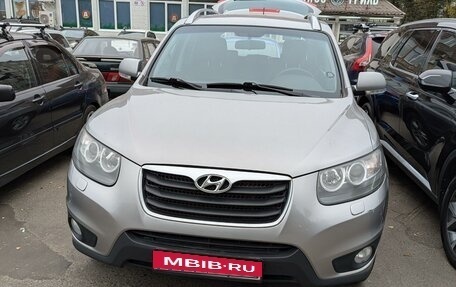 Hyundai Santa Fe III рестайлинг, 2010 год, 1 300 000 рублей, 1 фотография