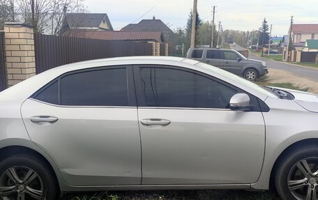 Toyota Corolla, 2013 год, 1 350 000 рублей, 12 фотография