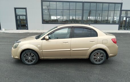 KIA Rio II, 2010 год, 580 000 рублей, 2 фотография