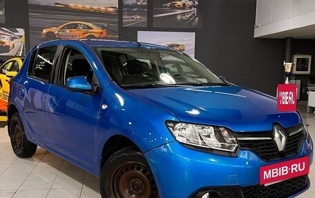 Renault Sandero II рестайлинг, 2014 год, 580 000 рублей, 3 фотография