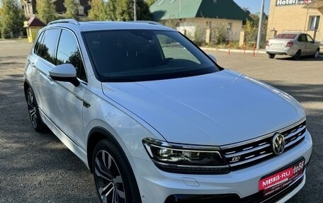 Volkswagen Tiguan II, 2019 год, 4 299 000 рублей, 2 фотография