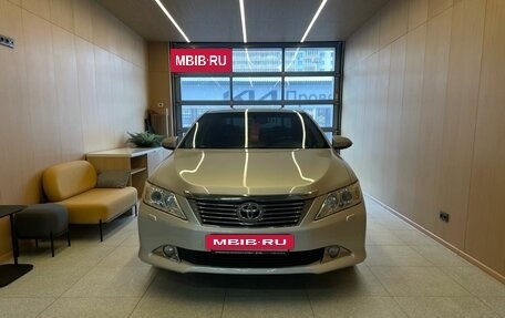 Toyota Camry, 2013 год, 2 022 000 рублей, 2 фотография