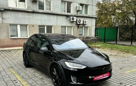 Tesla Model X I, 2019 год, 5 400 000 рублей, 2 фотография