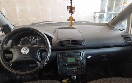 Volkswagen Sharan I рестайлинг, 2002 год, 330 000 рублей, 6 фотография