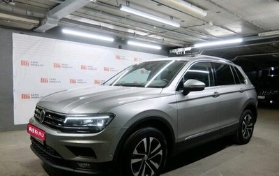 Volkswagen Tiguan II, 2019 год, 2 949 000 рублей, 1 фотография