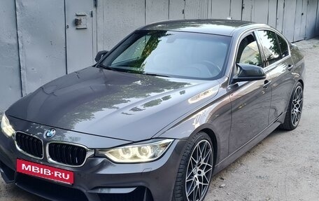 BMW 3 серия, 2013 год, 2 600 000 рублей, 3 фотография