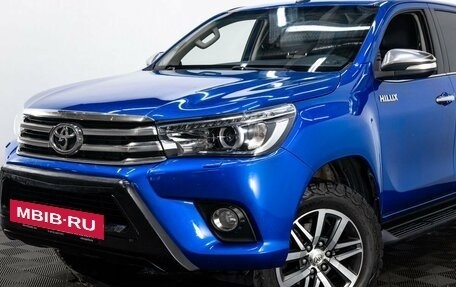 Toyota Hilux VIII, 2016 год, 2 990 000 рублей, 7 фотография