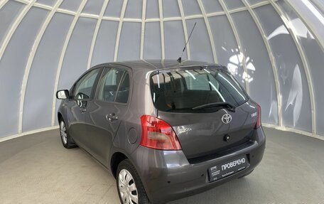 Toyota Yaris III рестайлинг, 2008 год, 727 000 рублей, 7 фотография