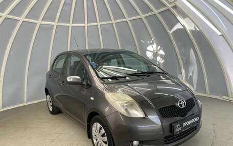 Toyota Yaris III рестайлинг, 2008 год, 727 000 рублей, 3 фотография