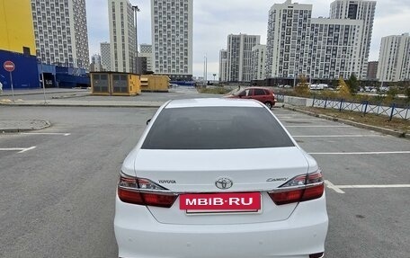 Toyota Camry, 2015 год, 2 200 000 рублей, 7 фотография