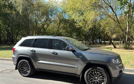 Jeep Grand Cherokee, 2012 год, 2 500 000 рублей, 19 фотография