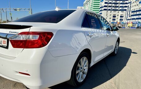 Toyota Camry, 2013 год, 1 870 000 рублей, 4 фотография