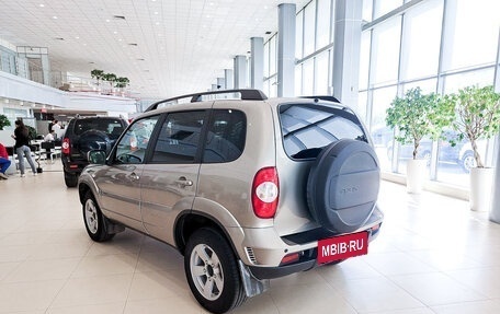 Chevrolet Niva I рестайлинг, 2020 год, 1 120 000 рублей, 7 фотография