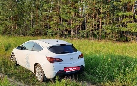 Opel Astra J, 2014 год, 1 100 000 рублей, 6 фотография