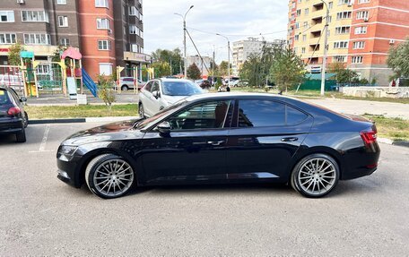 Skoda Superb III рестайлинг, 2016 год, 2 800 000 рублей, 5 фотография