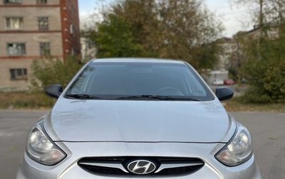 Hyundai Solaris II рестайлинг, 2011 год, 645 000 рублей, 1 фотография