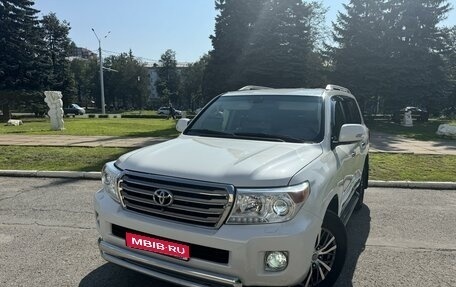 Toyota Land Cruiser 200, 2012 год, 3 550 000 рублей, 1 фотография