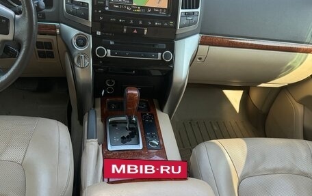 Toyota Land Cruiser 200, 2012 год, 3 550 000 рублей, 7 фотография