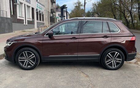 Volkswagen Tiguan II, 2021 год, 4 100 000 рублей, 4 фотография