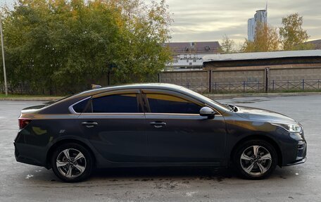 KIA Cerato IV, 2021 год, 2 300 000 рублей, 3 фотография