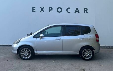 Honda Fit III, 2002 год, 500 000 рублей, 2 фотография