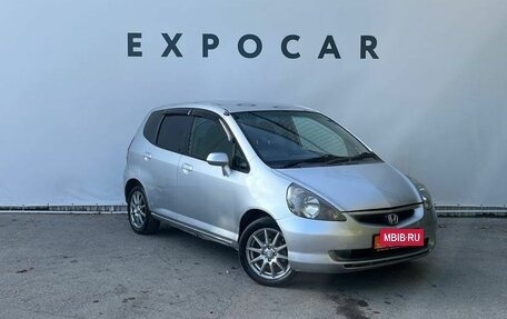 Honda Fit III, 2002 год, 500 000 рублей, 7 фотография