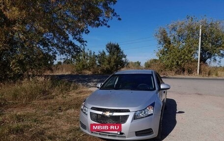 Chevrolet Cruze II, 2012 год, 830 000 рублей, 6 фотография