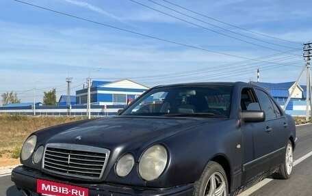 Mercedes-Benz E-Класс, 1996 год, 270 000 рублей, 10 фотография