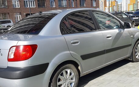 KIA Rio II, 2009 год, 570 000 рублей, 2 фотография