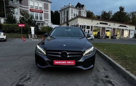 Mercedes-Benz C-Класс, 2016 год, 2 700 000 рублей, 1 фотография