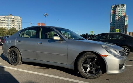 Nissan Skyline, 2001 год, 770 000 рублей, 6 фотография