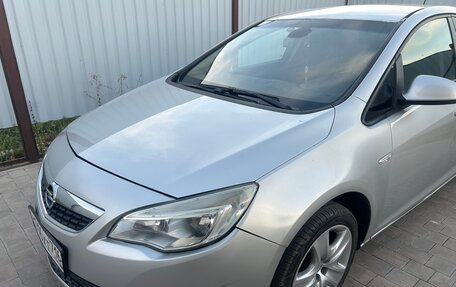 Opel Astra J, 2010 год, 680 000 рублей, 10 фотография