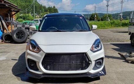 Suzuki Swift V, 2020 год, 1 800 000 рублей, 2 фотография