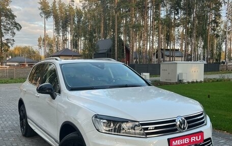 Volkswagen Touareg III, 2017 год, 3 890 000 рублей, 1 фотография