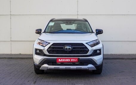 Toyota RAV4, 2024 год, 4 750 000 рублей, 3 фотография