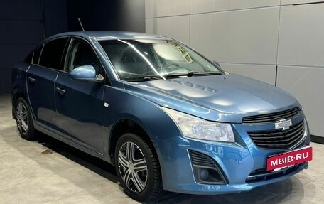 Chevrolet Cruze II, 2013 год, 800 000 рублей, 4 фотография