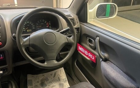 Suzuki Swift II, 2000 год, 400 000 рублей, 13 фотография