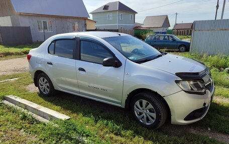 Renault Logan II, 2014 год, 579 000 рублей, 10 фотография