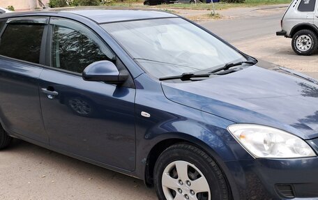 KIA cee'd I рестайлинг, 2009 год, 715 000 рублей, 5 фотография