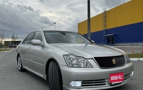 Toyota Crown, 2004 год, 1 490 000 рублей, 4 фотография