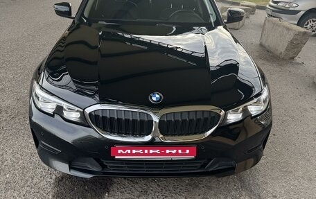 BMW 3 серия, 2019 год, 3 500 000 рублей, 2 фотография