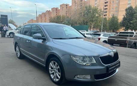 Skoda Superb III рестайлинг, 2012 год, 1 150 000 рублей, 3 фотография