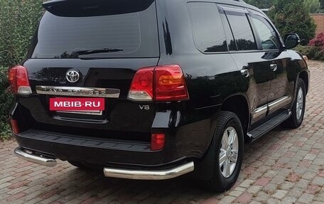 Toyota Land Cruiser 200, 2014 год, 5 249 999 рублей, 10 фотография