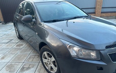 Chevrolet Cruze II, 2011 год, 715 000 рублей, 4 фотография