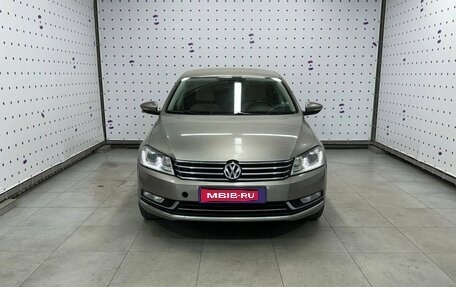 Volkswagen Passat B7, 2012 год, 1 059 000 рублей, 1 фотография