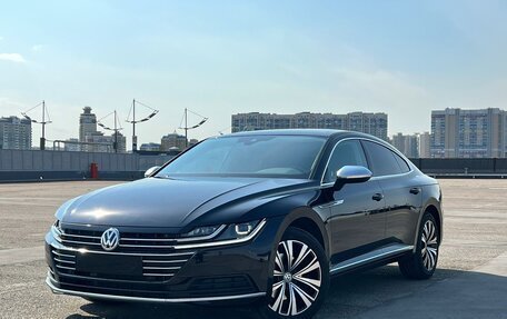 Volkswagen Arteon I, 2019 год, 3 490 000 рублей, 1 фотография