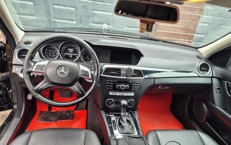 Mercedes-Benz C-Класс, 2012 год, 1 399 000 рублей, 14 фотография