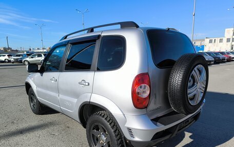 Chevrolet Niva I рестайлинг, 2013 год, 669 000 рублей, 5 фотография