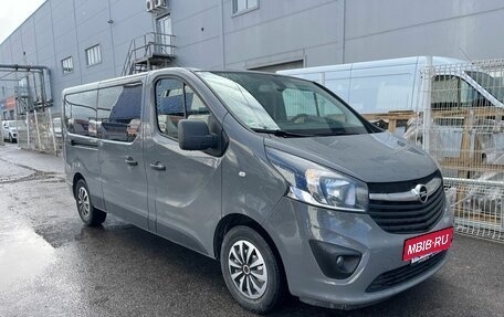 Opel Vivaro B, 2018 год, 2 299 000 рублей, 2 фотография